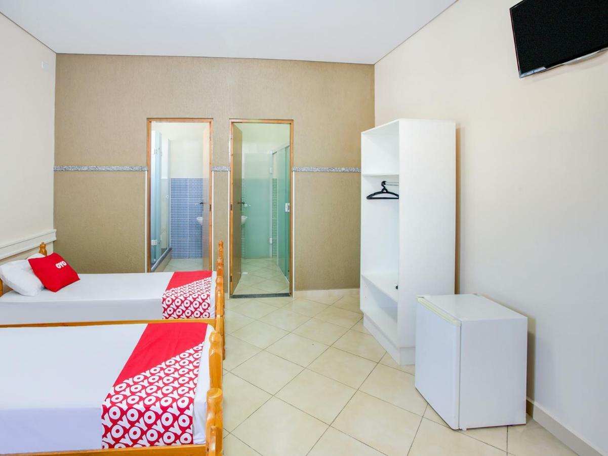 Oyo Hotel Dayse Santana de Parnaiba Exterior photo